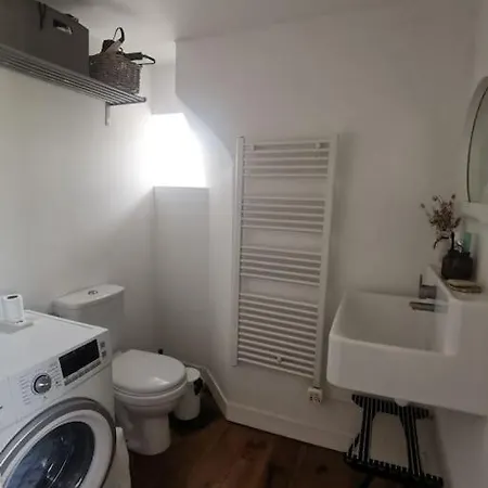 Apartment Loft D'artiste Au Coeur De La Bordeaux
